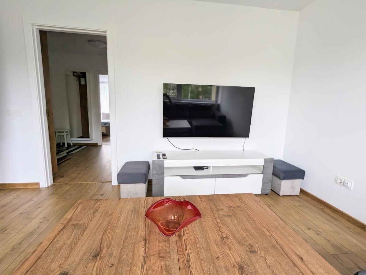 Lovely 2-Bedroom Flat In The Heart Of Druskininkai Buitenkant foto