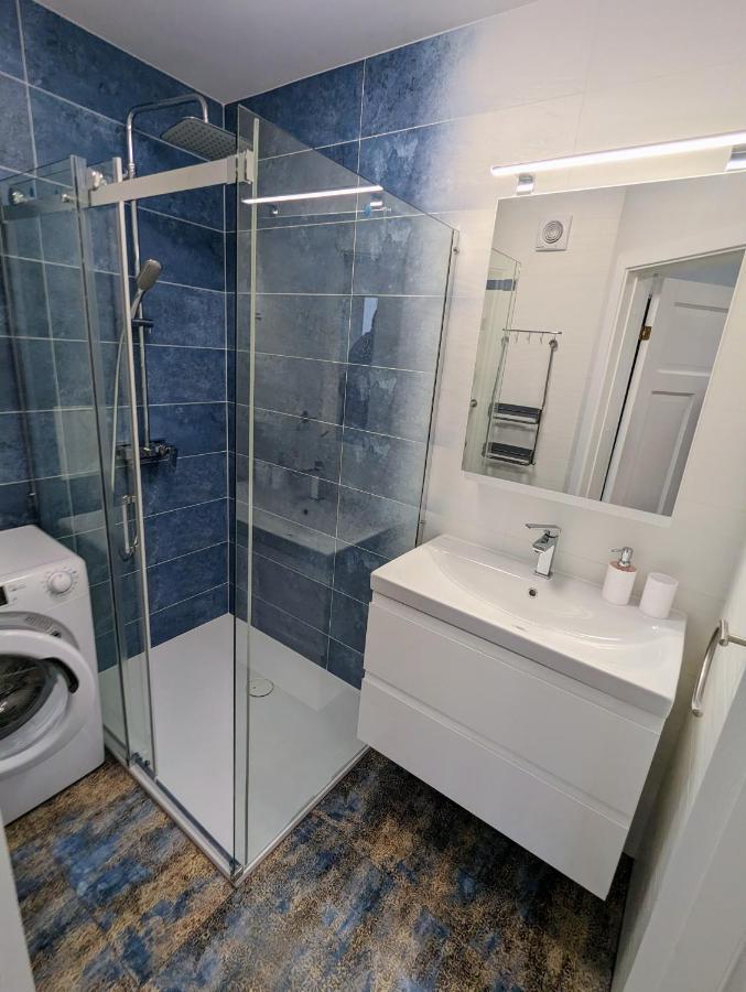 Lovely 2-Bedroom Flat In The Heart Of Druskininkai Buitenkant foto