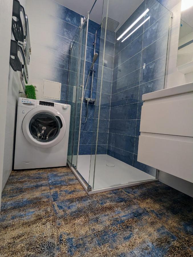 Lovely 2-Bedroom Flat In The Heart Of Druskininkai Buitenkant foto